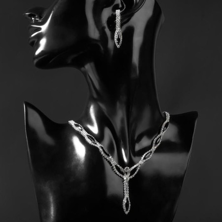 Set 2 objects: earrings, Kilence Listopad Subtle rhombus, Black and white color in silver, 45cm