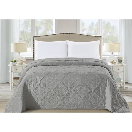Caroline bedspread, size 240x260 cm