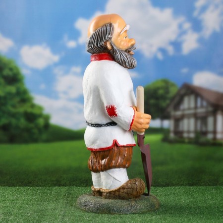 Garden figure "Grandfather with a shovel" 61x28x26cm-3