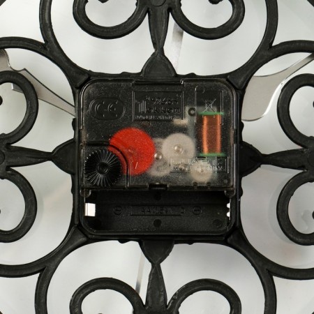 Wall clock, series: interior, "Susy", discrete move, D-35 cm-2