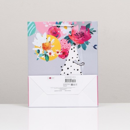 Gift package "On the day of March 8", 26 x 32 x 12 cm-1