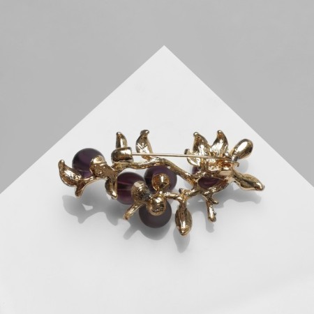 Brooch "Rowan" berries, the color of purple-green in gold-1