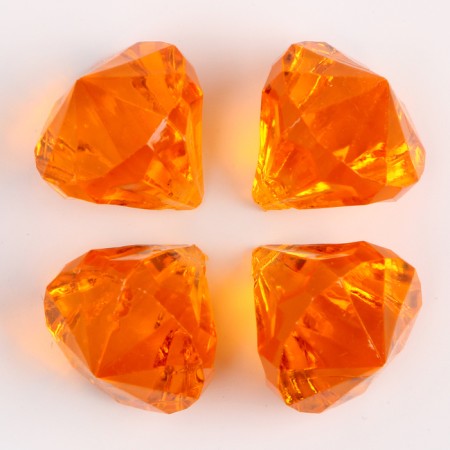 Crystals are plastic decorative, set 25 pcs., Size 1 pc. - 3 × 2.2 cm, color mix-4