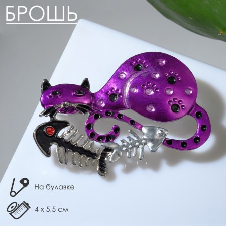 Brooch "Cat" Fold, color in silver