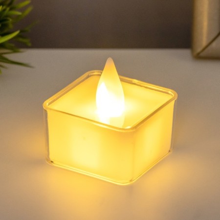 Nightmare "Candle Square" LED 0.5W from 3XAG10 batteries 4x4x4.5 cm Risalux-1