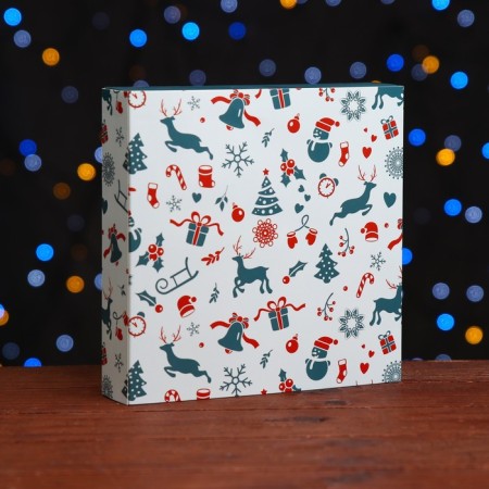 New Year. Box for 8 sweets and chocolate, 17.7x17.7x3.8 cm, confectionery packaging-2