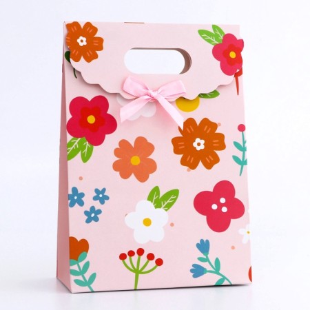 Gift box-package, packaging with a cut handle, "Summer Flowers", 14 x 6 x 21 cm