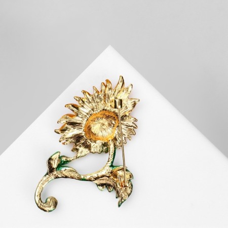 Brooch "Flower" sunflower, golden green color in gold-1