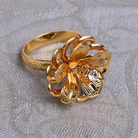 A set of rings for napkins, 6 pcs, with crystals-2