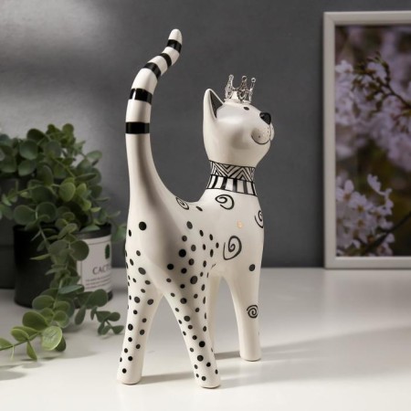 Souvenir Ceramics "A cat in a crown, patterned" white-hour with gold 23.5x6.5x14.5 cm-2