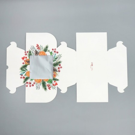 Capcake box folding with bilateral application "Wreath", 16 x 16 x 10 cm, New Year-7