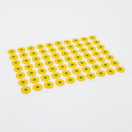 The Kuznetsova applicator, 70 spines, spantex, 23x32 cm, yellow.