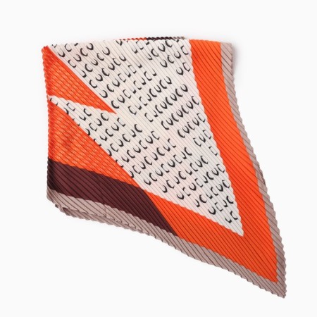 Platen women's scarf Minaku, 70*70, central red-2