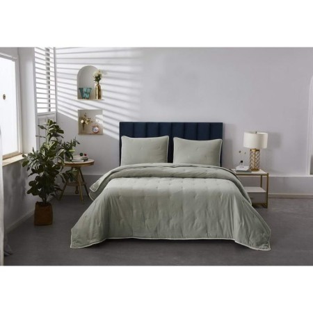 A set with a covering “Erica”, size 160x220 cm, 50x70 cm, beige color