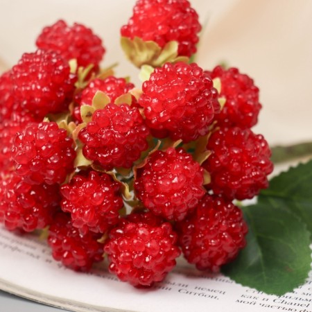 Artificial flowers "Strawberry bundle" D-2 cm 29 cm, red-2
