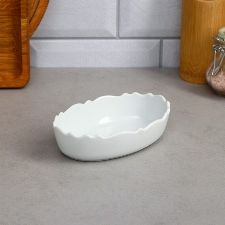 The Wave dish, 250 ml, oval, porcelain, Iran
