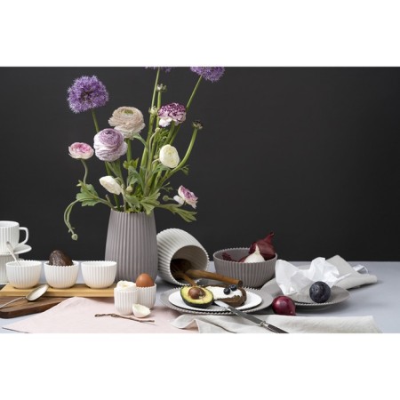 A set of two white plates from the Edge collection, 26 cm-3