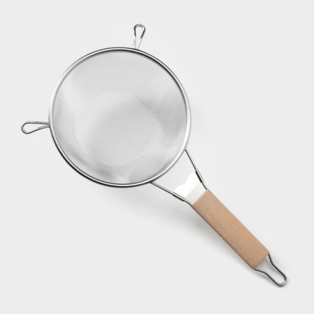 Sieve with the handle of the share "Standard", d = 18 cm-3