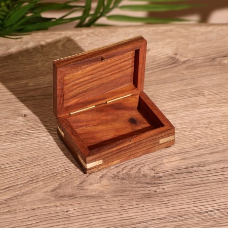 Casket "Day and Night" 9x6.5x4 cm, tree shisham-1