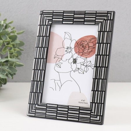 Photo frame plastic 10x15 cm "Rectangles by hand" White with black 18.3x13.5 cm-1