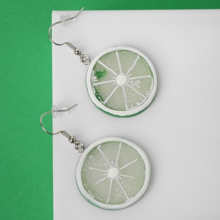 Earrings plastic "goodies" lime, the color is light green
