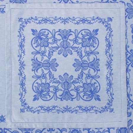 The table set "Ethel" (tablecloth 150x200 cm, napkins 45x45 cm - 6 pcs.) The color is blue, hl. With VMGO-3