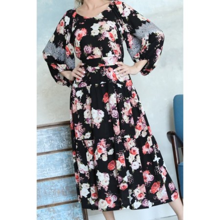 Women's dress, size 48-9