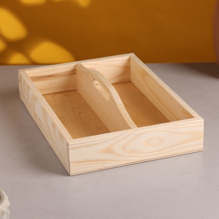 Kashpo is wooden, with a curly handle 275*200*50. Height on the handle is 70mm.-1