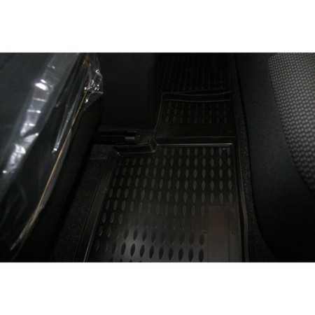 Rugs in the Toyota Corolla 01/2007-2013 salon, 4 pcs. (polyurethane)-2