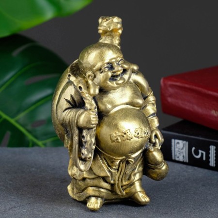 Figure "Hothee with a staff behind the back" gold, 9x14x7cm