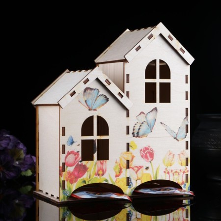 Tea house "Butterflies in the meadow", 20x17.4x8.6 cm