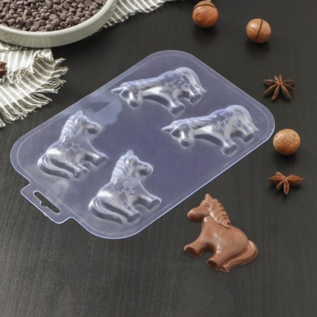 Form for chocolate and sweets "Choko-Sable", the color is transparent