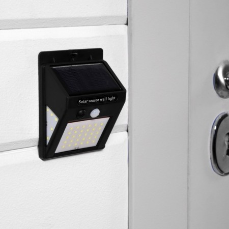 Garden lamp on a sunny battery with a motion sensor, invoice, 9.5 × 12.5 × 5 cm, 40 LED, white glow-2
