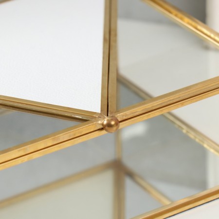 Casket glass, leatherette with a metal frame "Triangle" white 18.8x14.7x6.6 cm-1