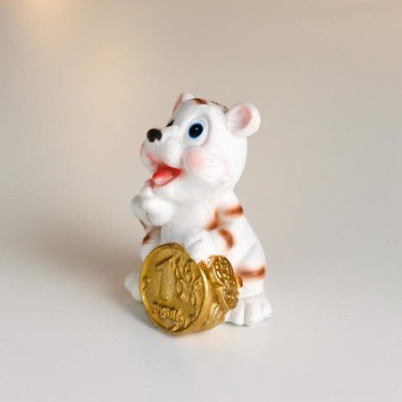 Polystone souvenir "Tigeron with gold ruble/hill" mix 6.8x4.7x5.5 cm-2