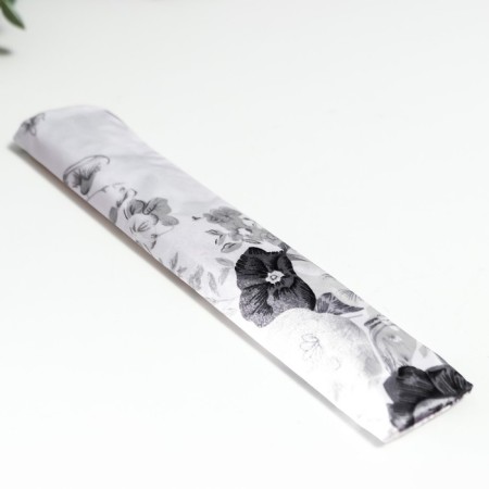 Fan bamboo, textiles h = 21 cm "flowers" with a cover, black and white-8