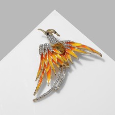 Brooch 