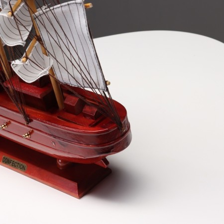 Survenger ship 48*45*7cm-3