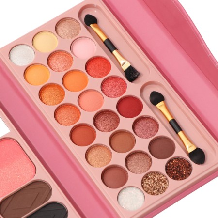 A set of decorative cosmetics (highlighter, shadows for eyebrows, blush, glitter, eye shadow)-4