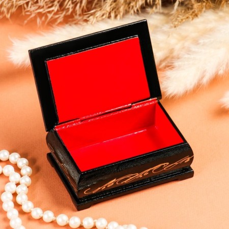 Casket "Flowers", 6 × 9 cm, lacquer miniature-1