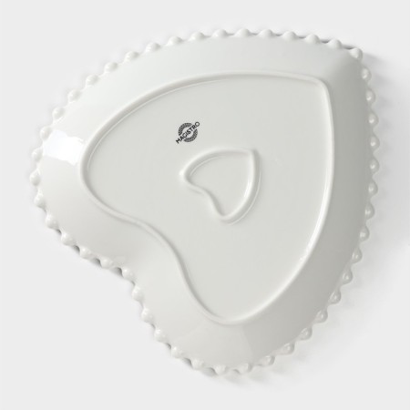 Porcelain plate Magistro "Heart", D = 30 cm, white color-3