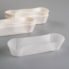 Baking uniform oval, white, 2.8 x 11 x 2.6 cm