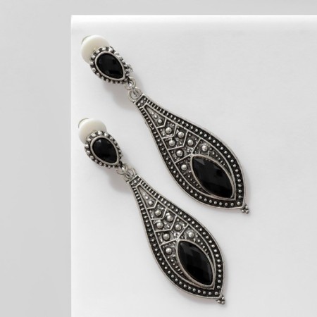 Clips "drop" wavy, black color in black silver-1