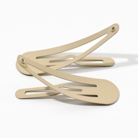 Gum and hair clips "for the most tender"-5