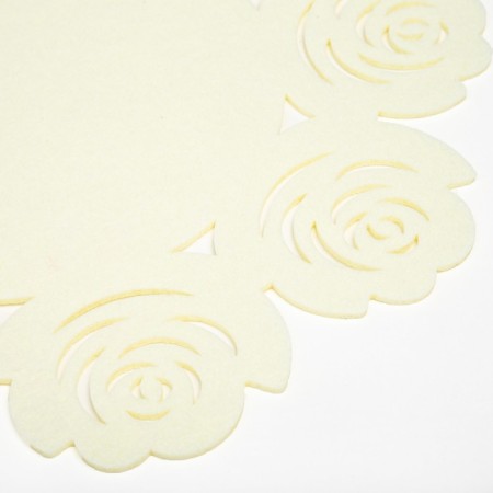 SALFT LELDER DOLE "FLOWERS" Beige color, D 30 cm, 100% p/e, felt-2
