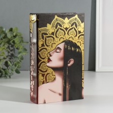 Safe-book wood to the leatherette 