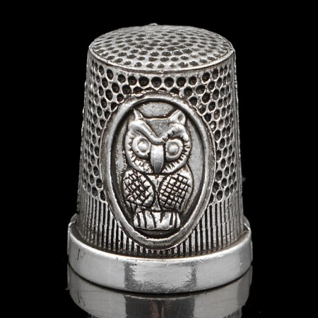 Hanging up "Owl", 2 × 2 × 4 cm