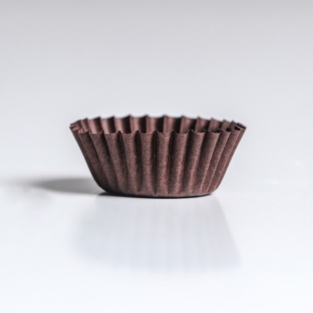 Baking uniform, brown 2.2 x 1.6 cm-1