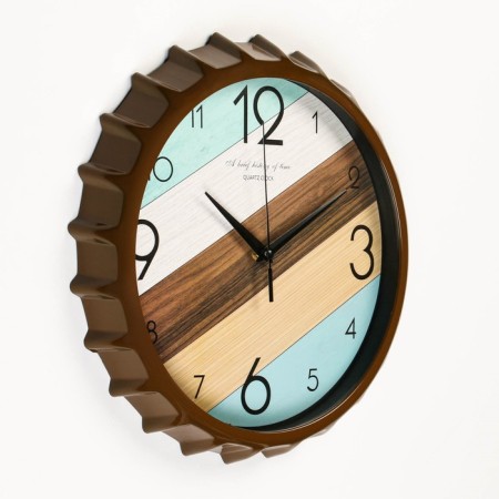 Wall clock, series: interior, discrete move, d-33.5 cm, aa-1