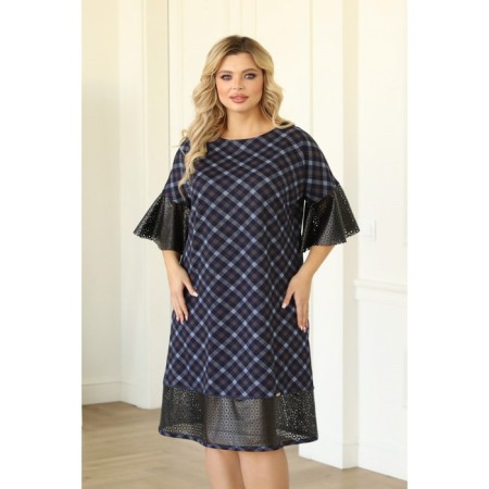 Women's dress, size 62-14